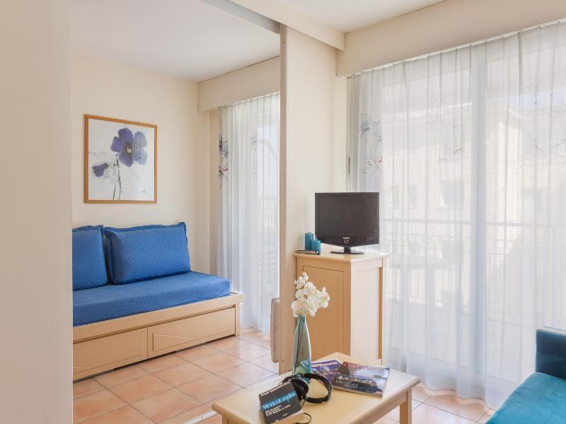 Résidence Pierre&Vacances Les Rivages Du Parc Menton Exterior foto