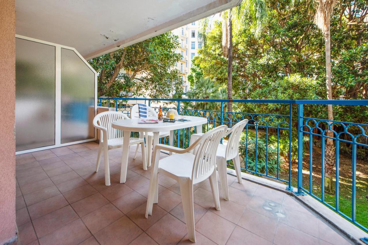 Résidence Pierre&Vacances Les Rivages Du Parc Menton Exterior foto